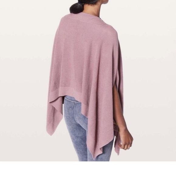 Lululemon Forward Flow Poncho Mauve Blush Pink Wrap One Size Knit Scarf - Picture 5 of 15